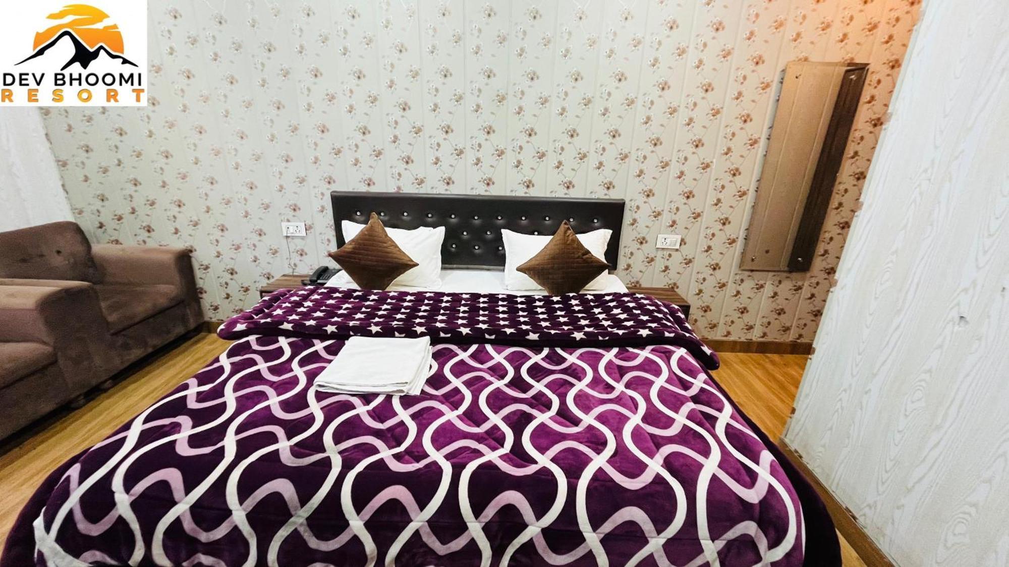 Dev Bhoomi Resort Kanatal Zewnętrze zdjęcie